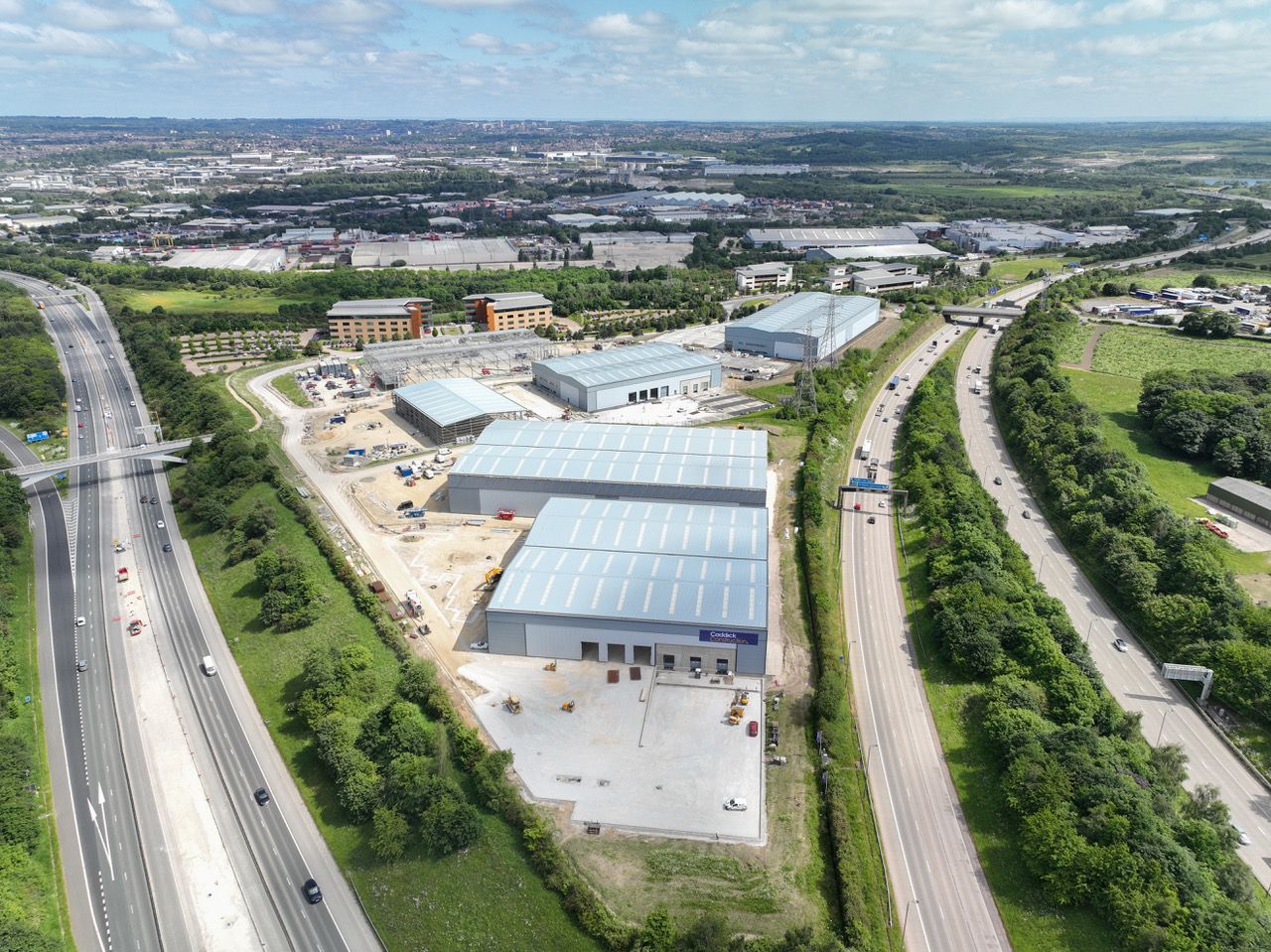 Caddick Construction reaches halfway milestone at Leeds Valley Park