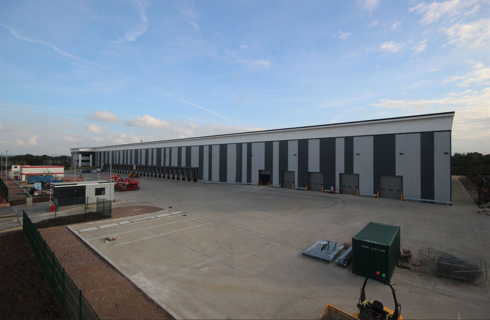 Law firm advises online electricals retailer on new distribution centre