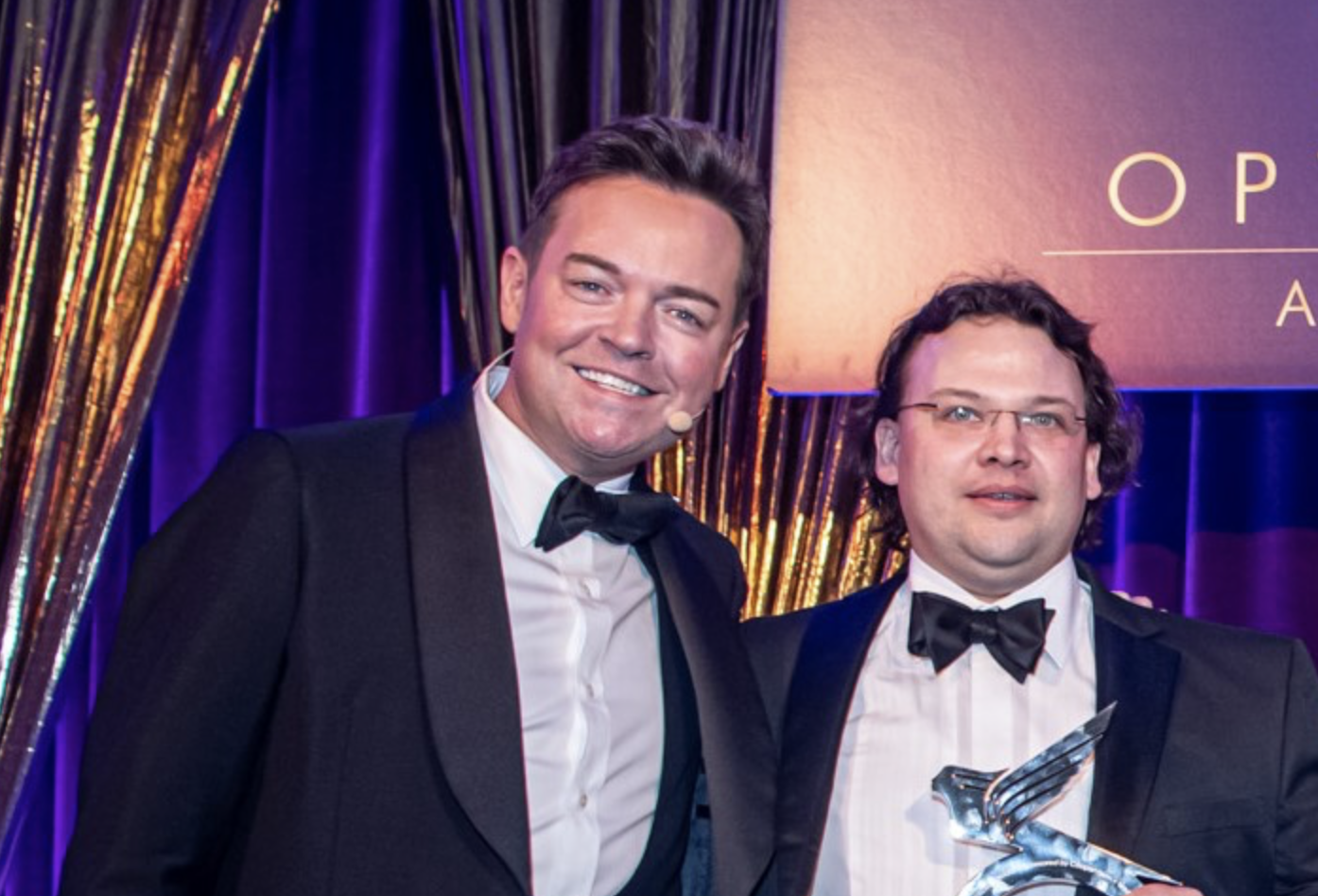 Optometrist recognised as Covid Hero at leading industry awards