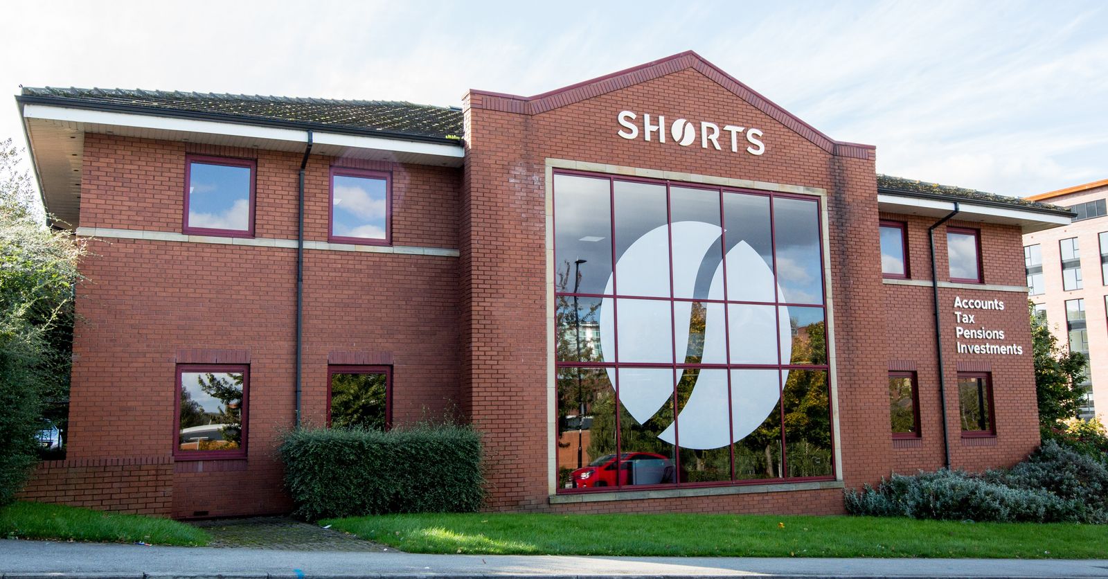Shorts renew their Chamber Patronage for 7th consecutive year