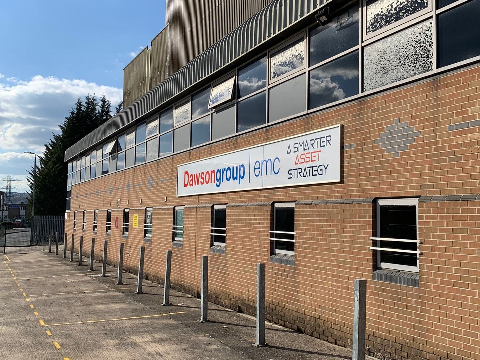 Dawsongroup EMC sweeps into new premises in Brighouse