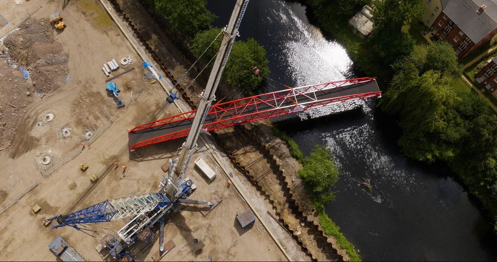 New bridge in place at £350m Kirkstall Road development