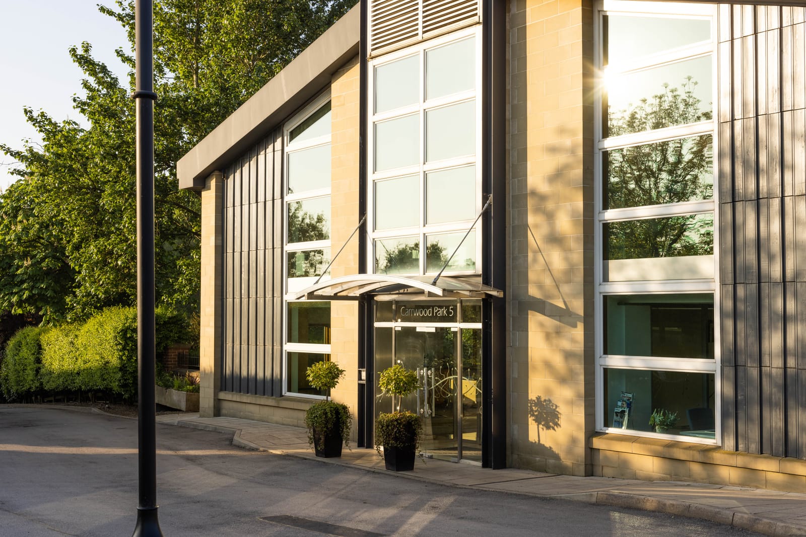 KBL Advisory joins the thriving business community at Carrwood Park