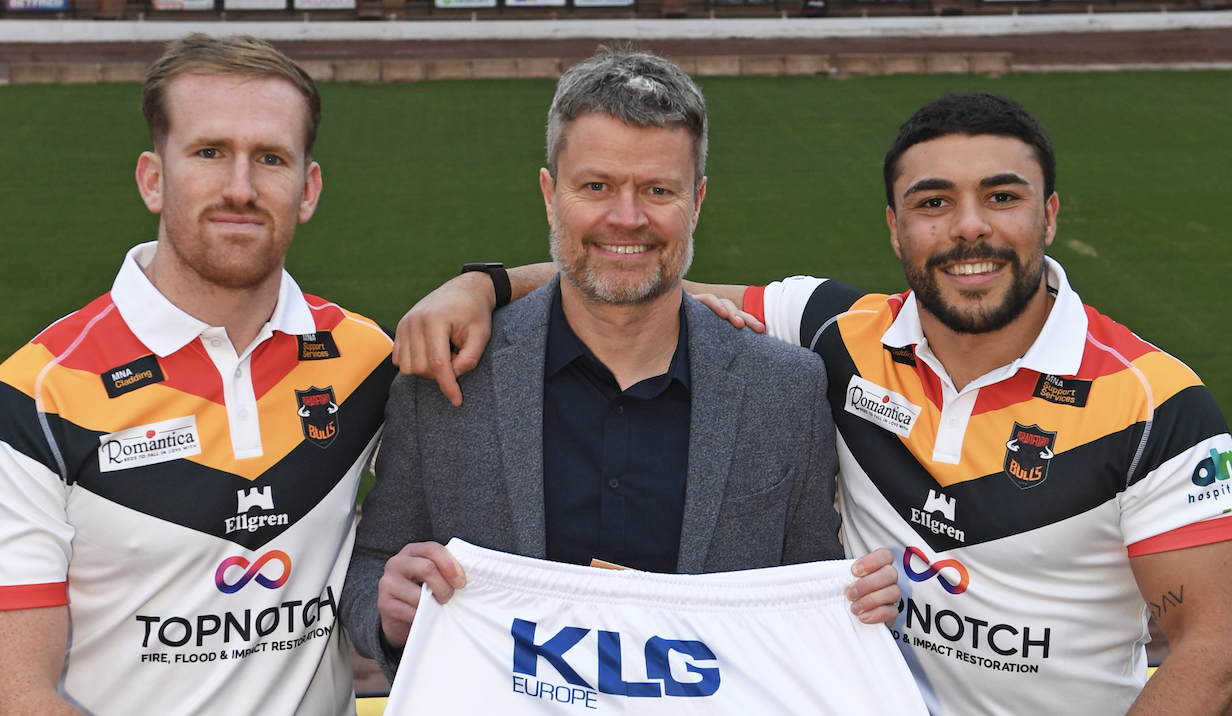 Aon renews sponsorship of Super League side Bradford Bulls