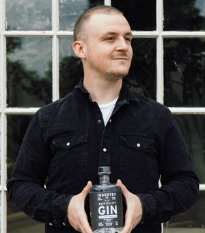 Tom enlists Bamboo Door for his hospitality Gin aid drive