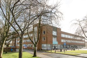 Harrogate College paves the way for climate discussions