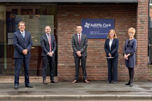 SMH Chartered Accountants merge with Jolliffe Cork