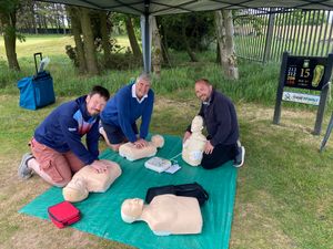 Annual community CPR golf day raises £10,000