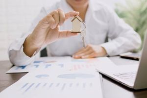 The role of conveyancers in property financing and mortgages for businesses