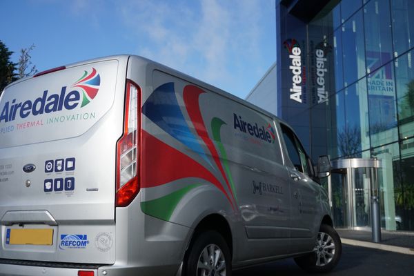 Air conditioning specialist keeping cool during pandemic