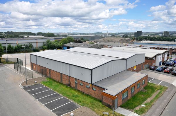Roofing supplies firm nails new site for depot
