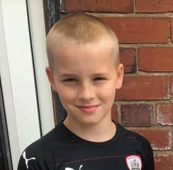Schoolboy Mason takes on miles for Barnsley Hospice