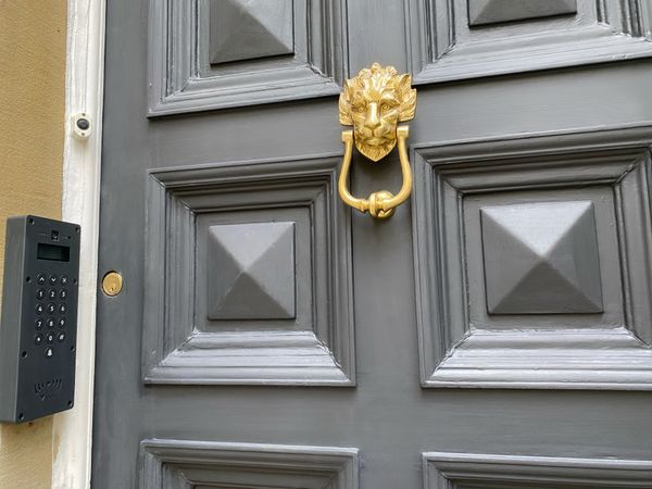 Huddersfield's first business members' club invests in automated security system