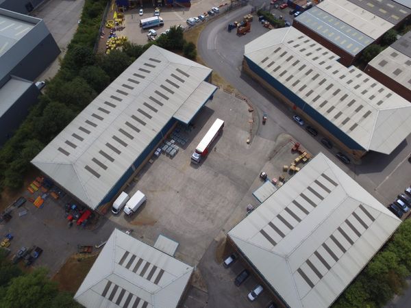 Flurry of deals done on four units at Sefton Park