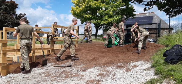 Landscape supplier Green-tech digs deep to help school