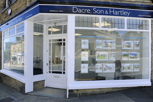 Elland estate agent relocates to prominent new office