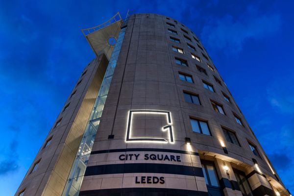 Sign firm achieves its strongest pandemic month with five new contract wins