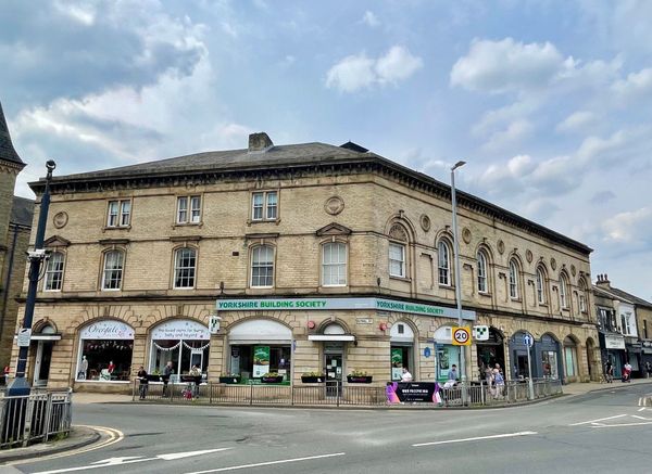 Brighouse Civic Hall up for sale for £795,000