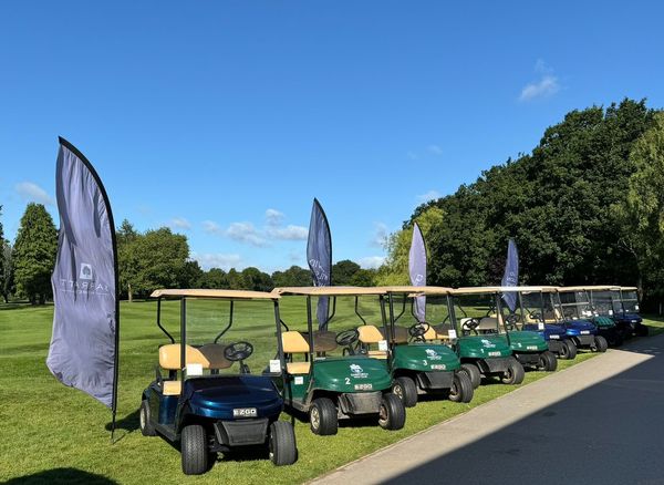 Homebuilder aces charity golf day for Candlelighters