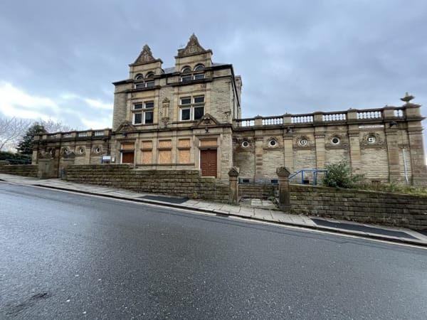 Batley Baths to go under the hammer