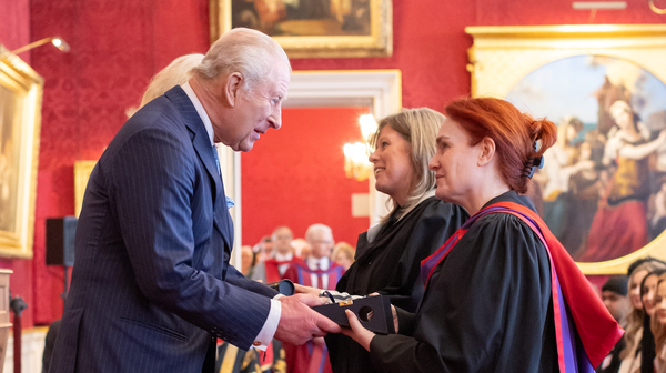 Royal seal of approval for Hull College